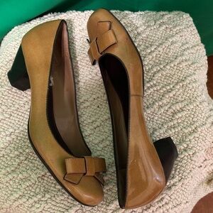 Franco Sarto leather pumps